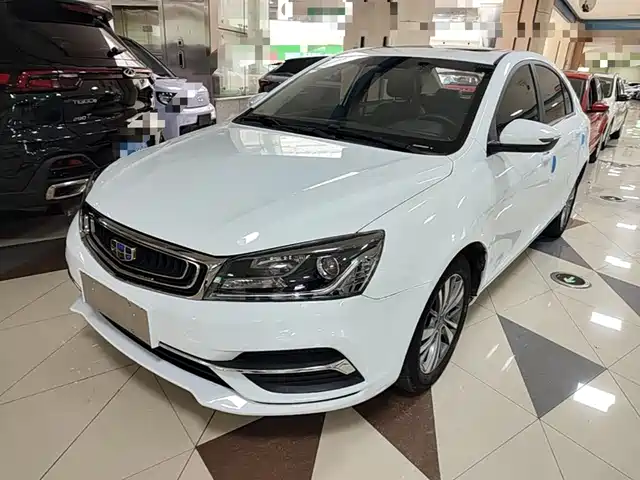 Geely Automobile Emgrand Emgrand 2018 1.5l Cvt Upward Interconnection Version — фото