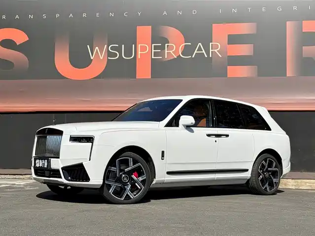 Rolls Royce Cullinan Cullinan 2024 Black Badge — фото