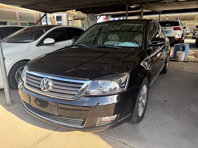 Volkswagen Passat Passat 2011 1.8t Automatic Model — фото