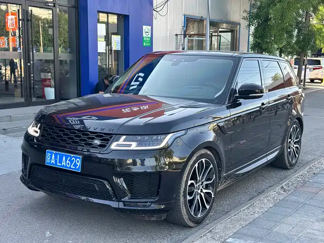 Land Rover Range Rover Sport Range Rover Sport 2021 3.0 L6 Black Edition — фото