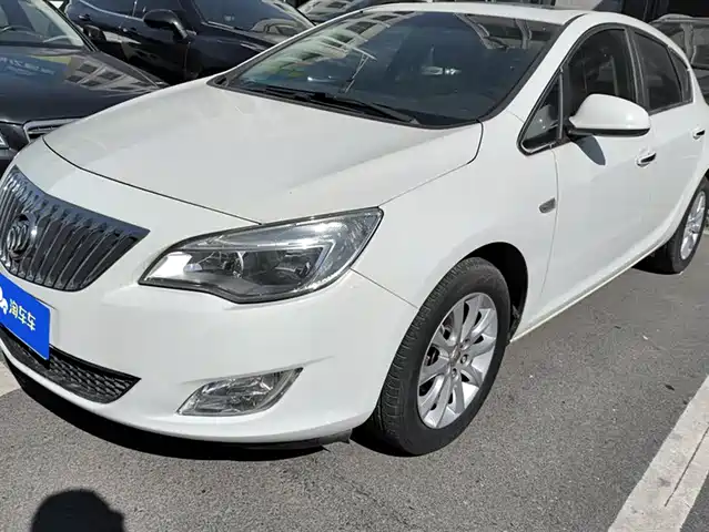 Buick Yinglang Yinglang 2012 Xt 1.6l Automatic Fashion Version — фото
