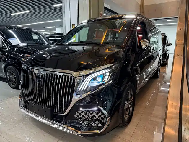 Mercedes-Benz Vito Vito 2021 2.0t Business Edition 7 Seats — фото