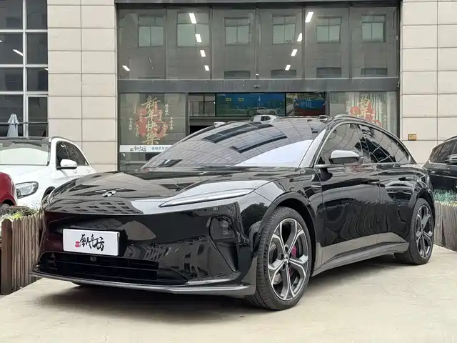 Nio Nio Et5t Nio Et5t 2025 75kwh Touring — фото