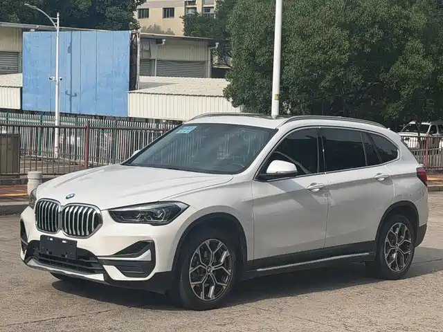 Bmw Bmw X1 Bmw X1 2020 Sdrive20li Exclusive Model — фото