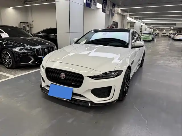 Jaguar Jaguar Xel Jaguar Xel 2021 2.0t 250ps R-Dynamic S Advanced Sports Edition — фото