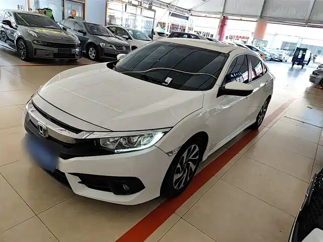 Honda Civic Civic 2016 220turbo Cvt Deluxe Edition — фото