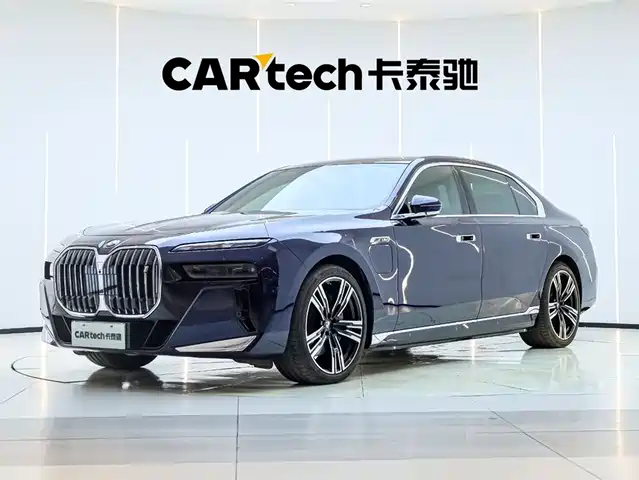 Bmw Bmw I7 Bmw I7 2023 Xdrive60l M Sports Package — фото