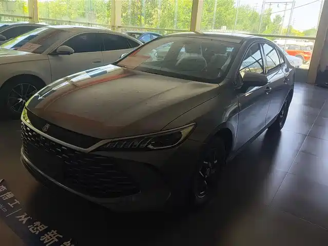 Byd Qin Plus Qin Plus 2025 Dm-I Smart Driving Edition 128km Enterprising Type — фото