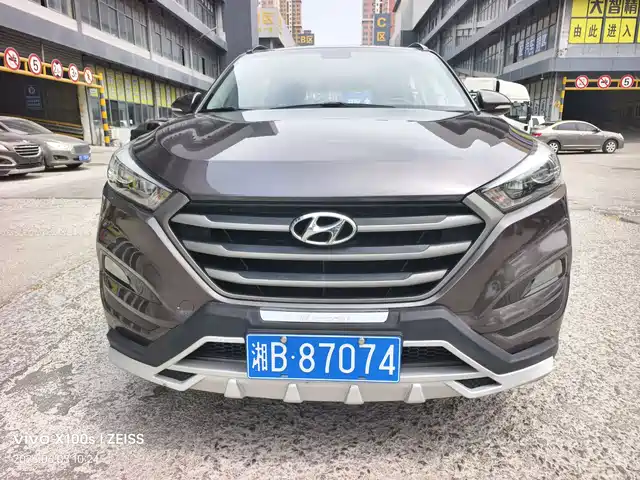 Hyundai Tucson 2015 г. — фото
