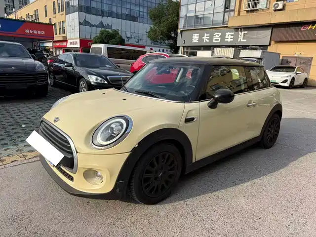 Mini Mini Mini 2018 1.5t Cooper Classic — фото