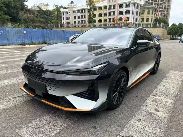 Chang'An Changan Uni-V Changan Uni-V 2024 1.5t Noble Sports Model
