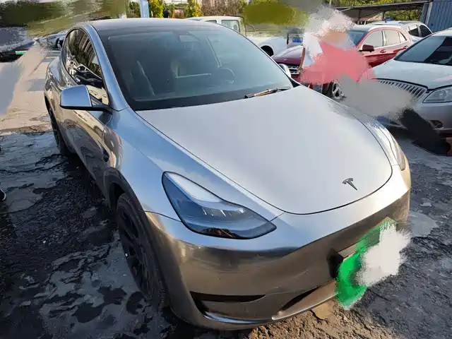 Tesla Model Y Model Y 2022 Facelift Rear-Wheel Drive Version — фото
