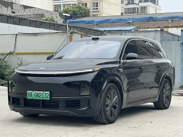 Ideal Car Ideal L8 Ideal L8 2025 Max Smart Refresh Version — фото