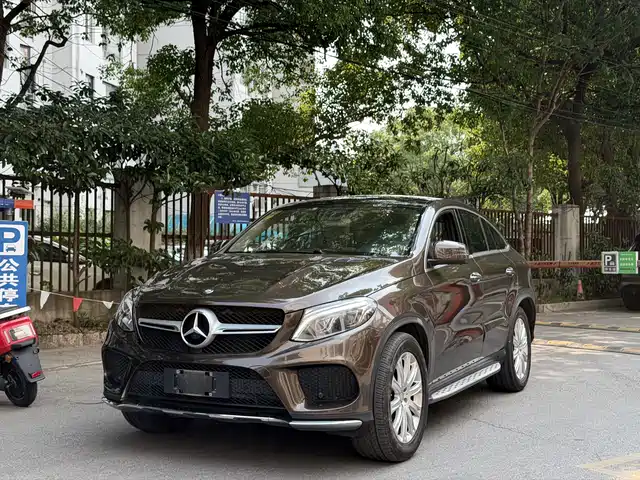 Mercedes-Benz Mercedes-Benz Gle Coupe Mercedes-Benz Gle Coupe 2015 Gle 320 4matic Coupe Suv — фото