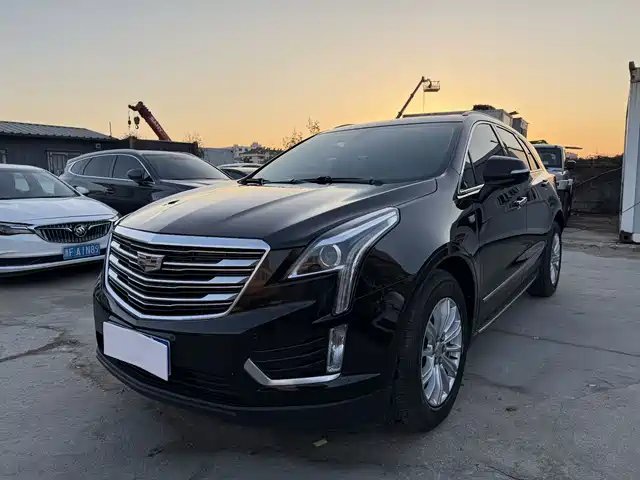 Cadillac Cadillac Xt5 Cadillac Xt5 2018 25t Luxury Model — фото