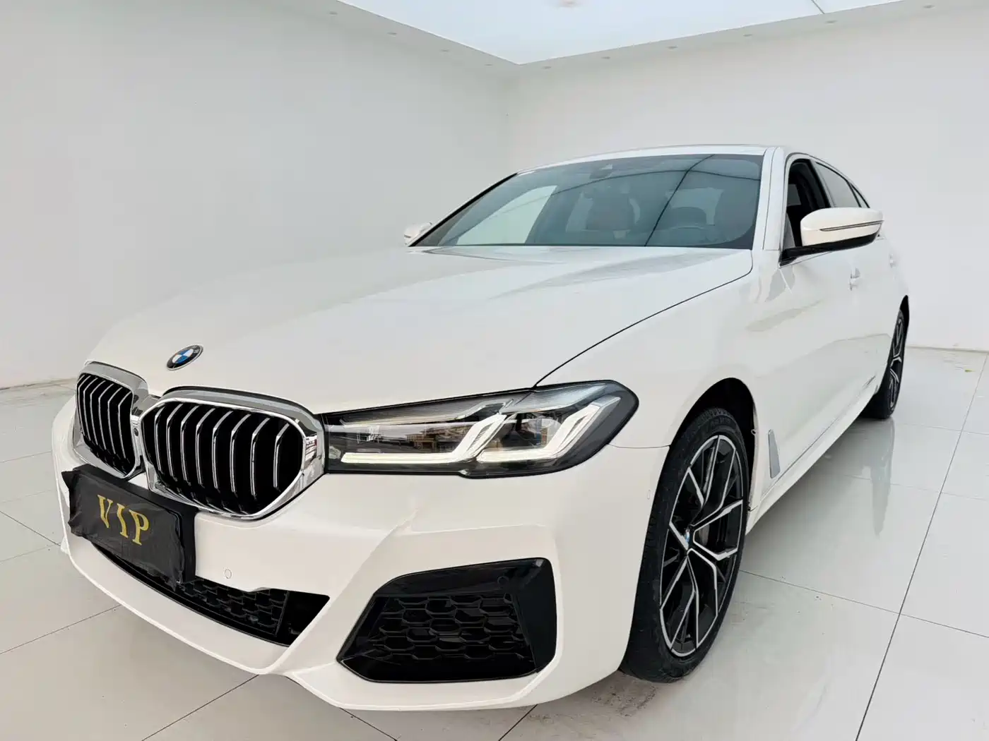 Bmw Bmw 5 Series Bmw 5 Series 2023 530li Exclusive M Sports Package