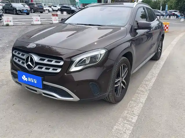 Mercedes-Benz Mercedes-Benz Gla Mercedes-Benz Gla 2018 Gla 200 Fashion Model
