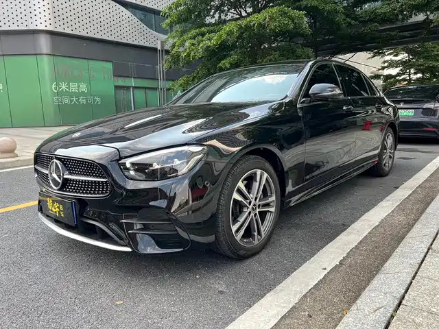 Mercedes-Benz Mercedes-Benz E-Class Mercedes-Benz E-Class 2023 E 260 L Sports