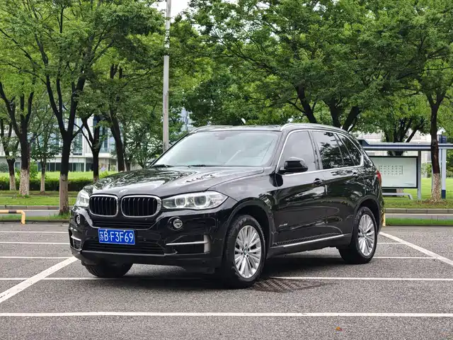 BMW X5 (Import) 2015 г.