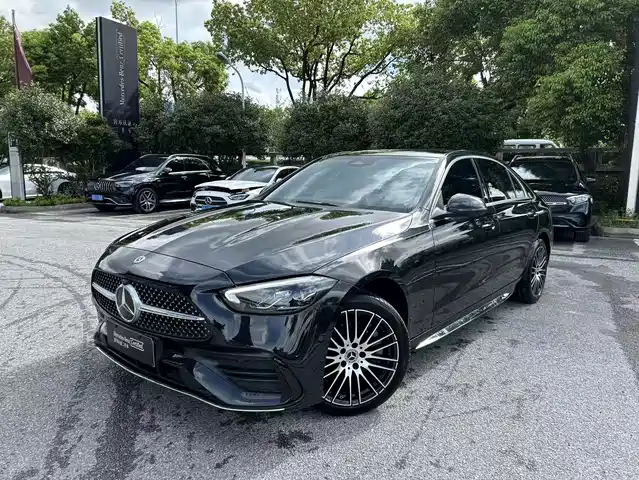 Mercedes-Benz C-Class 2024 г.