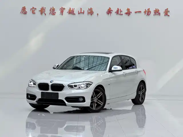 BMW 1 Series (Import) 2017 г.