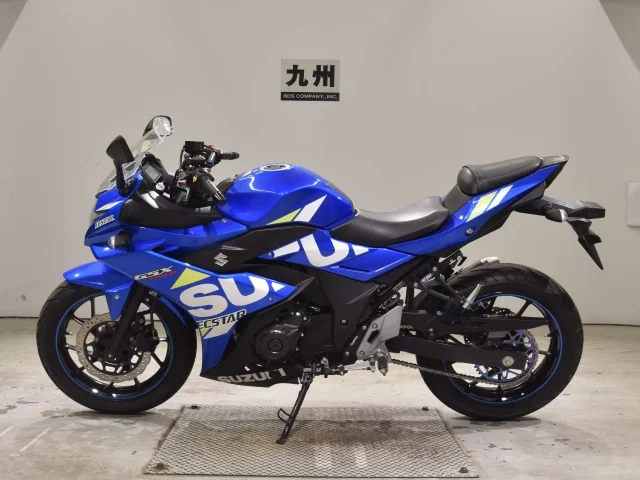 SUZUKI GSX250R — фото