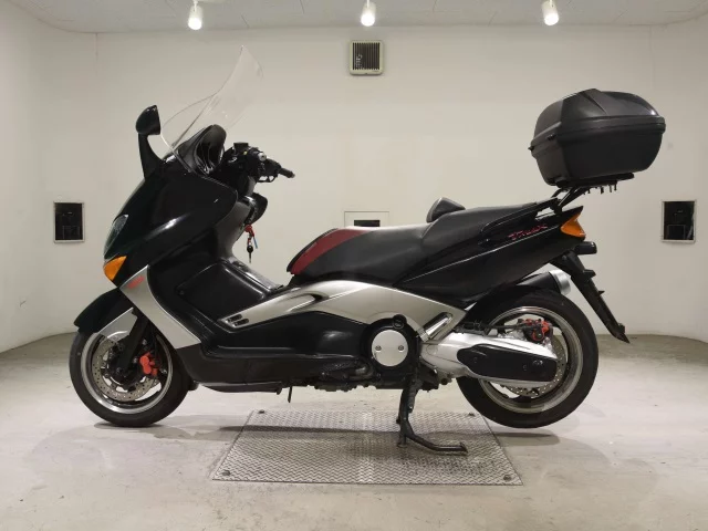 YAMAHA T-MAX500 — фото