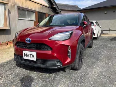 Toyota YARIS CROSS — фото