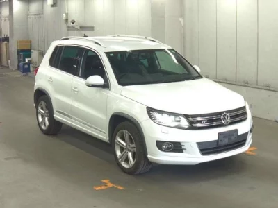 Volkswagen Tiguan — фото