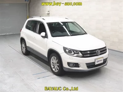 Volkswagen Tiguan — фото