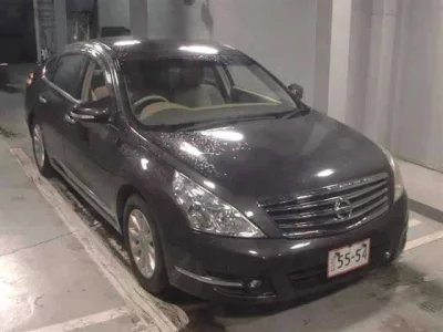 Nissan TEANA