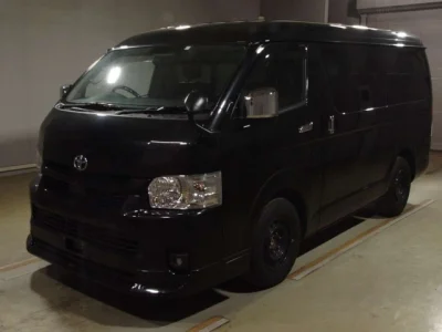 Toyota HiAce — фото