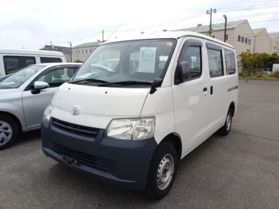 Toyota TownAce — фото