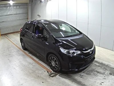 Honda Fit — фото