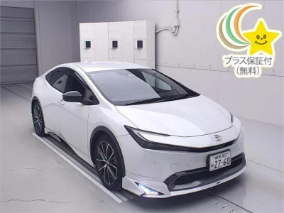 Toyota Prius — фото