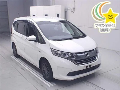 Honda Freed — фото