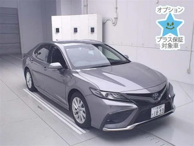 Toyota Camry — фото