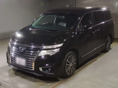 Nissan Elgrand — фото
