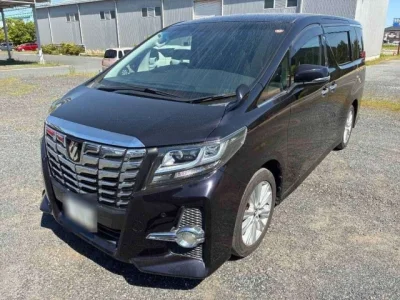 Toyota Alphard — фото