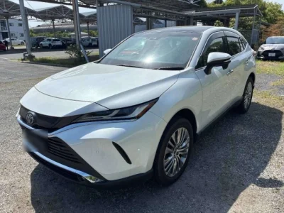 Toyota Harrier — фото