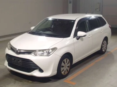 Toyota Corolla Fielder — фото