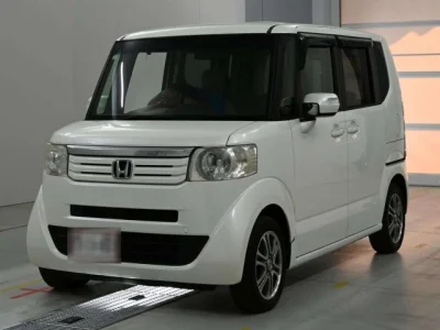 Honda N-Box — фото