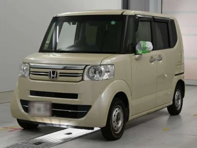 Honda N-Box — фото
