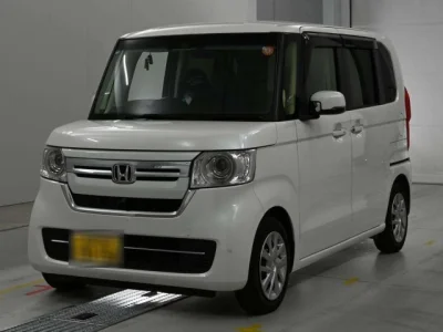 Honda N-Box — фото
