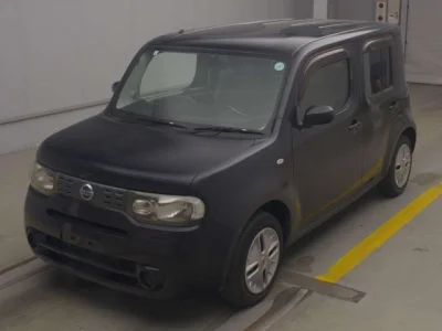 Nissan Cube — фото