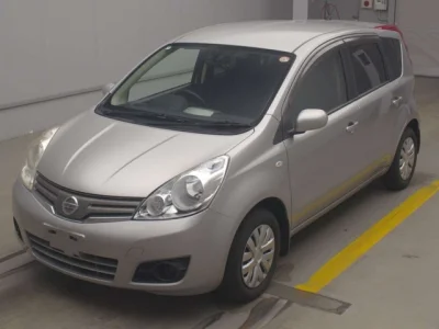 Nissan Note — фото
