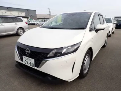 Nissan Note — фото