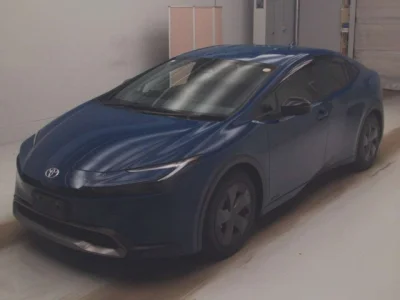 Toyota Prius — фото