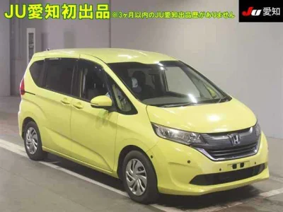 Honda Freed — фото
