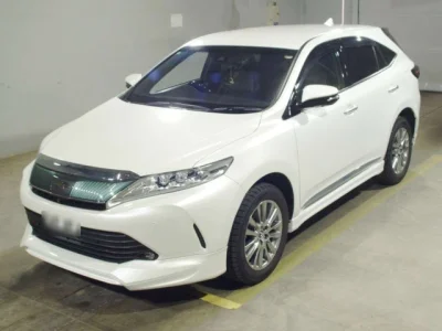 Toyota Harrier — фото
